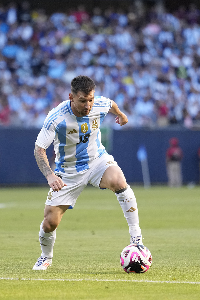 意天空：国米和新月就坎塞洛转会达成口头协议；球员首选巴萨